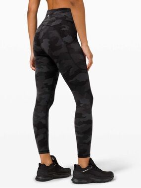 Lululemon Invigorate High-Rise Tight 25"
Heritage 365 Camo Deep Coal Size 4